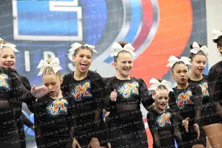 Maniakz Divas