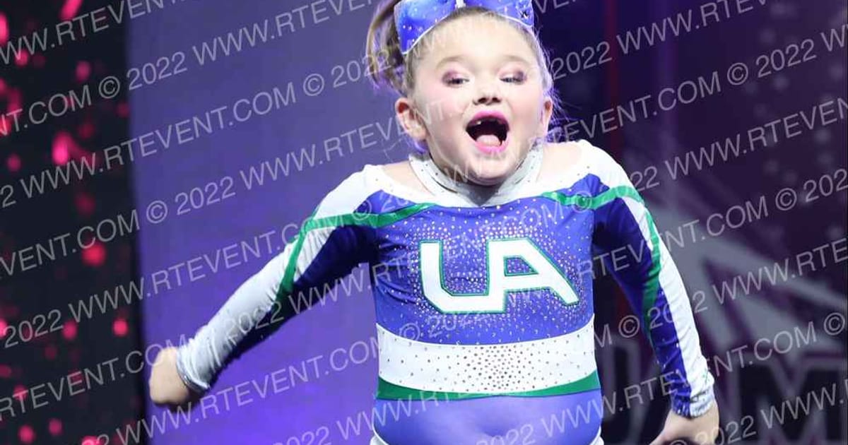 Universal Athletics Big Apples · JAMfest Cheer Super
