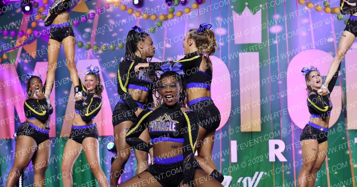 Pinnacle Cheer Memphis Platinum · Mardi Gras Grand Nationals DIDII