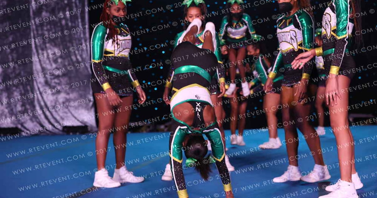 Cougars Competitive Cheer Lynx · Aloha Upper Marlboro Showdown