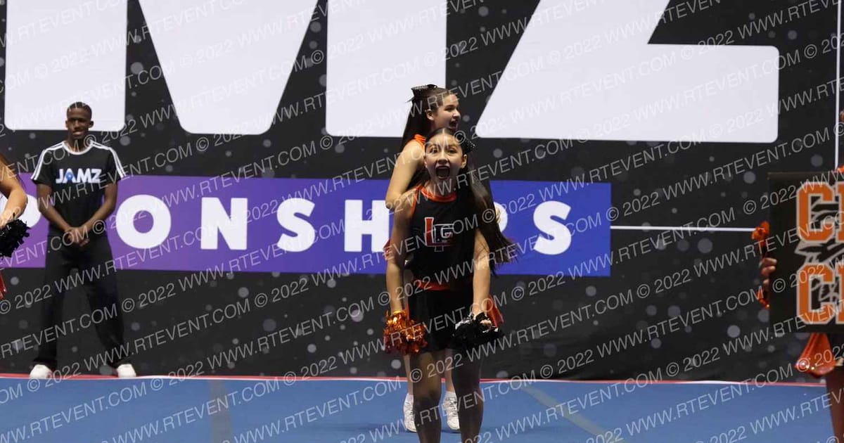 LA PUENTE WARRIORS JR MIDGETS · Palms and Pyramids