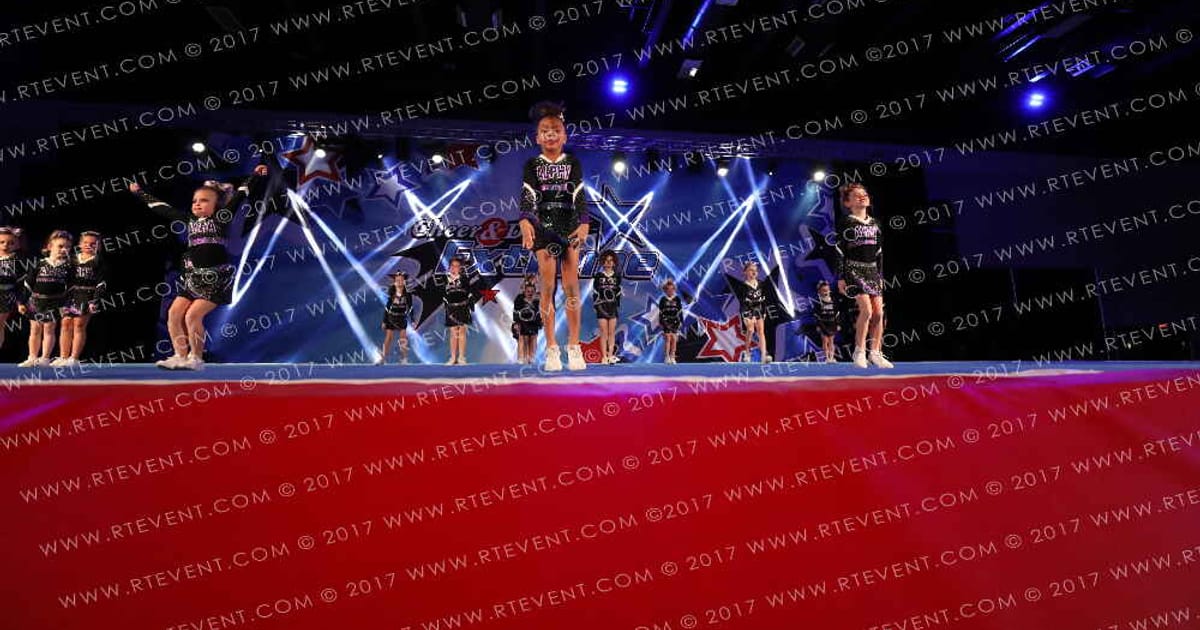 Alpha Athletics Cheer Wolf Pups · Extreme Winter Open