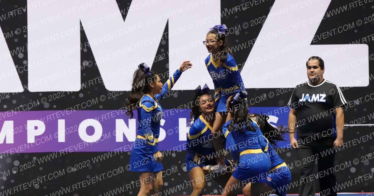 ANAHEIM LADY RAMS V · Palms and Pyramids
