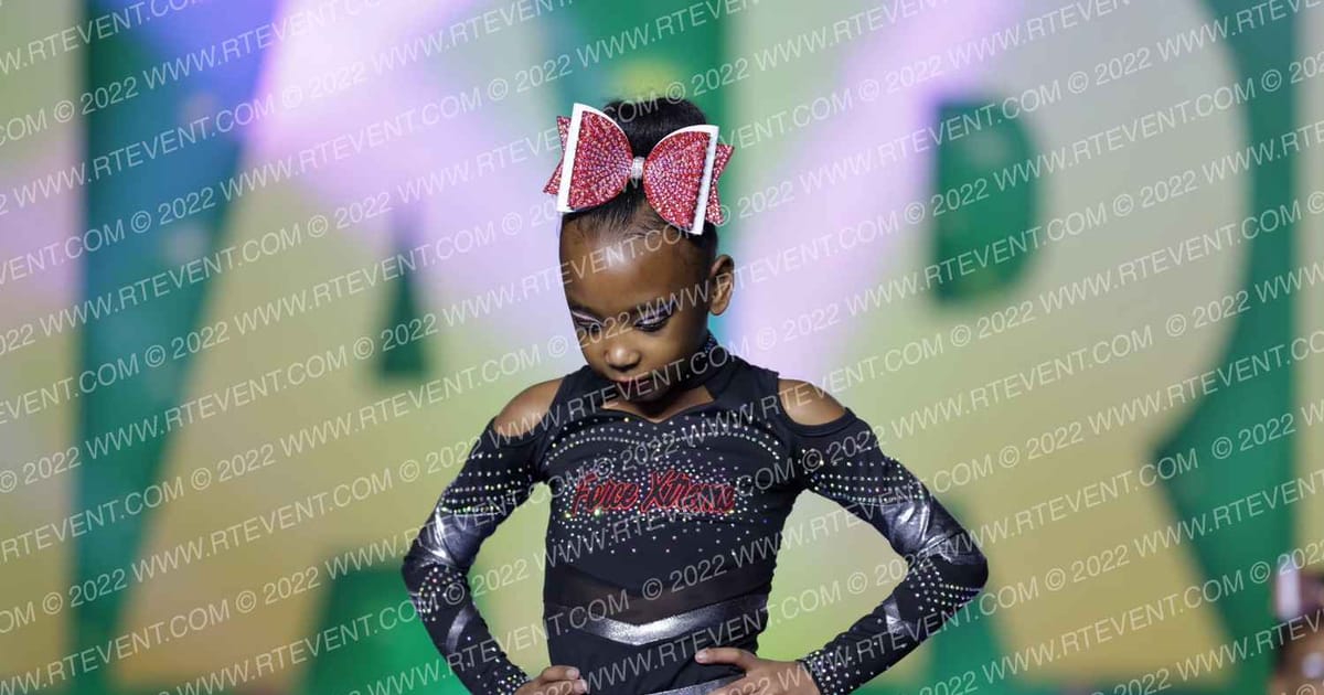 Force Xtreme Glitter Girls · Mardi Gras Grand Nationals DIDII