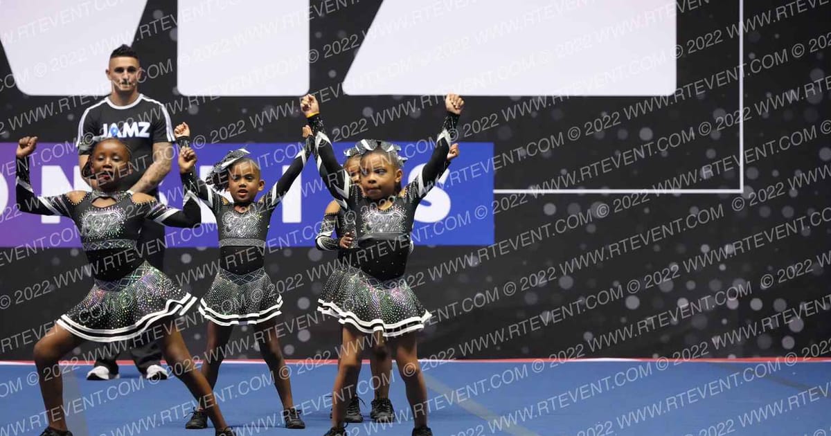 BLING ATHLETICS MINI BLING · Palms and Pyramids