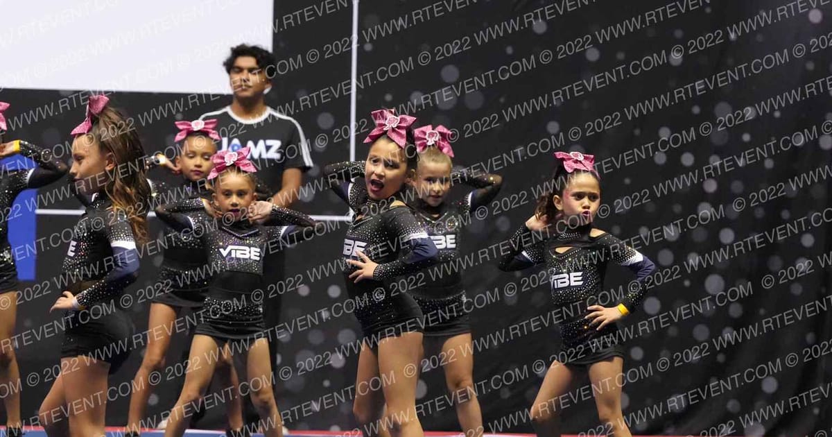 VIBE ICE QUEENS · Palms and Pyramids