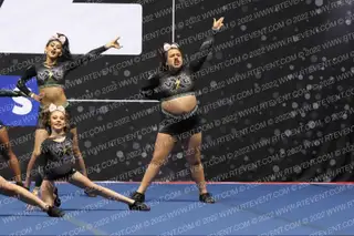 VOLTAGE XTREME CHEER LADY LEGENDS