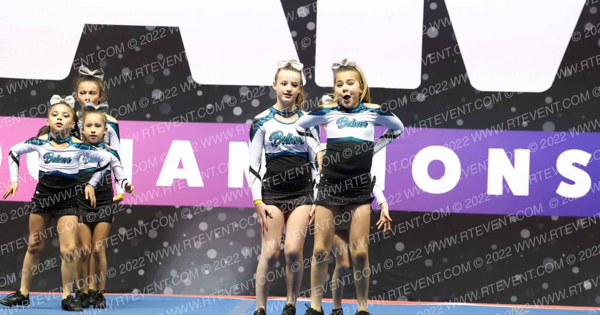 BELIEVE ATHLETICS SILVER SPARKLE · Palms and Pyramids