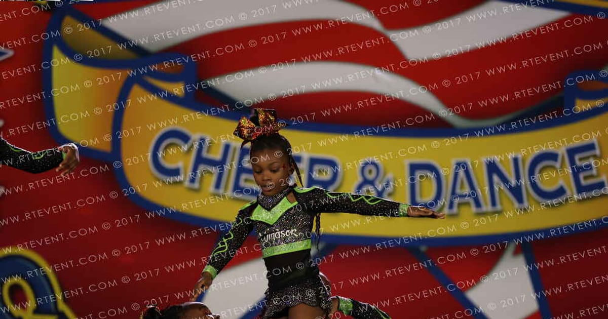 Windsor Knights Elite Youth Blaze · The American Superstarz Raleigh Nationals DIDII