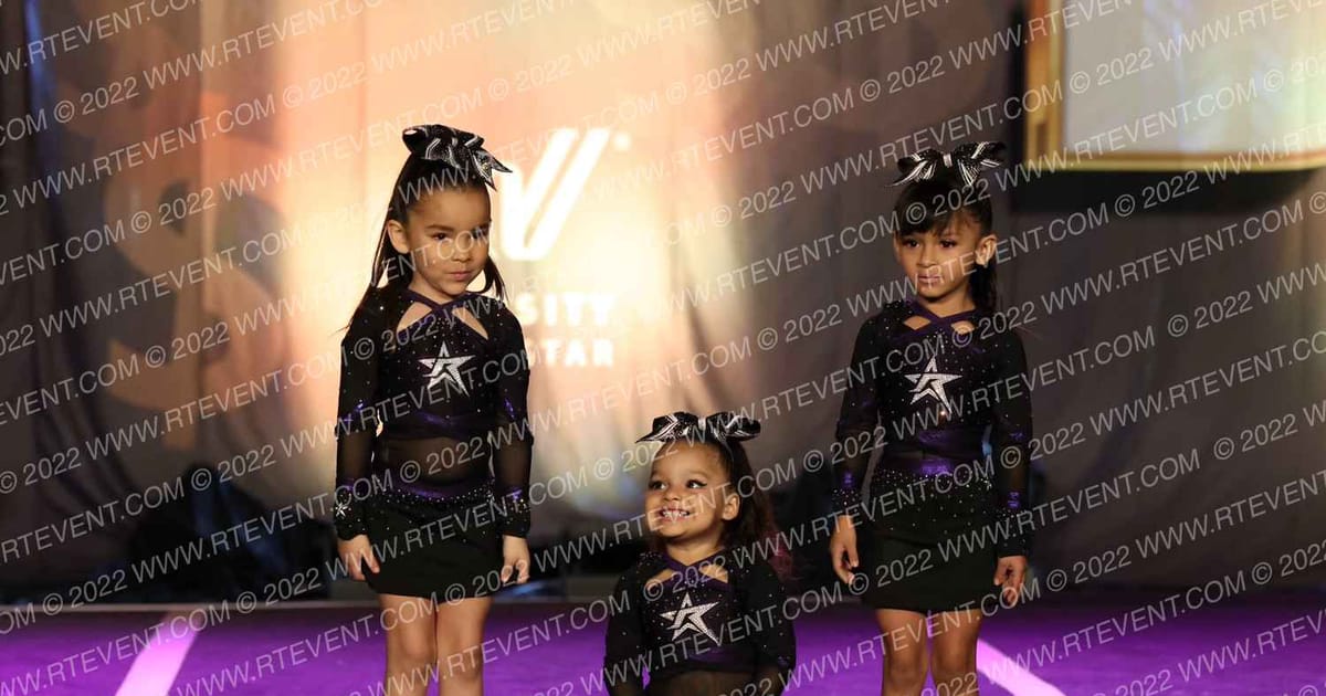 Reigning Star Athletics Tiny REIGN · Cheer Power Cash Bash Galveston Showdown