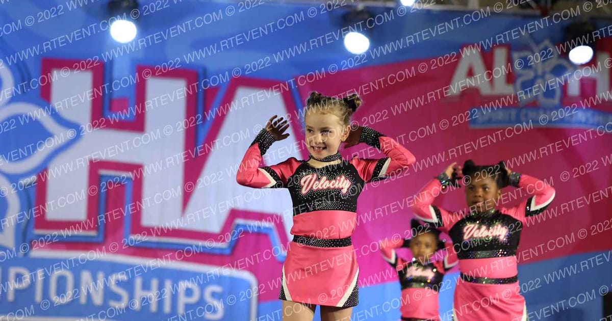 Velocity Cheer Athletics Tiny Tornadoes · Aloha Worcester Showdown