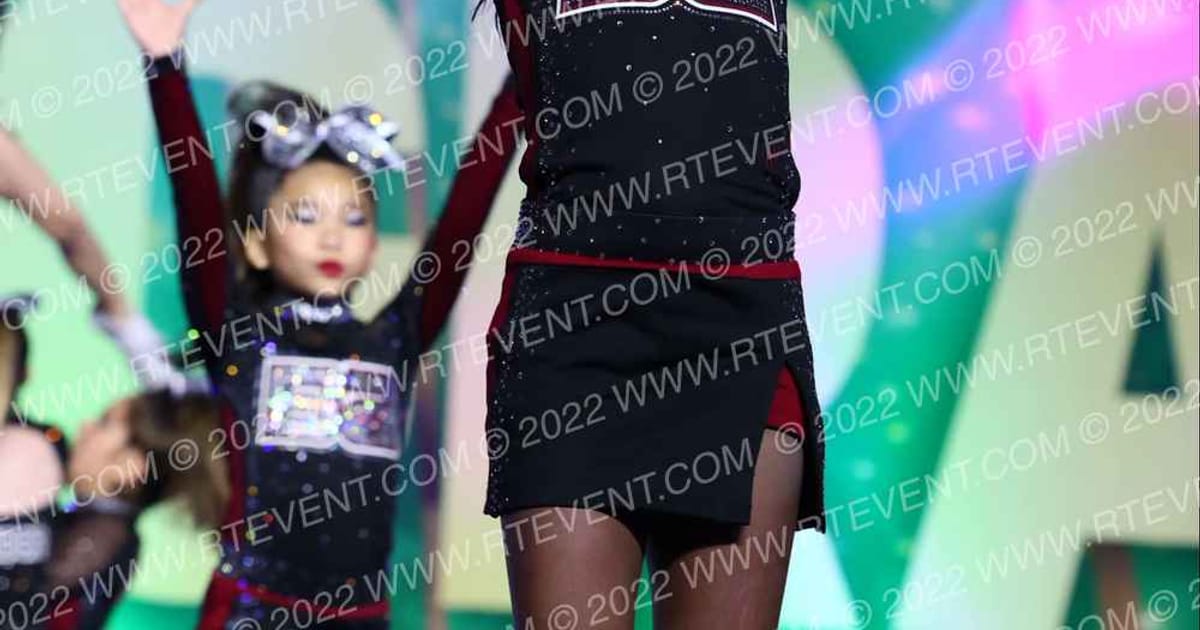 Brandon All-Stars Wesley Chapel Glam · Mardi Gras Grand Nationals DIDII
