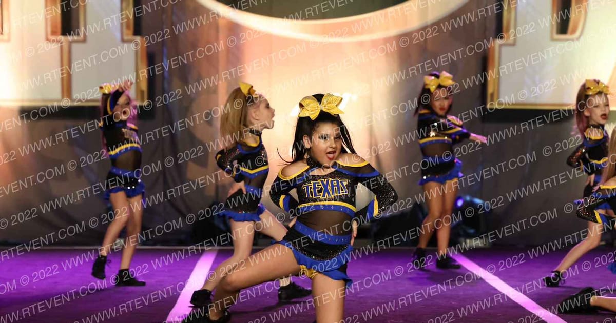 Texas Empire Mini Monachs · Cheer Power Cash Bash Galveston Showdown