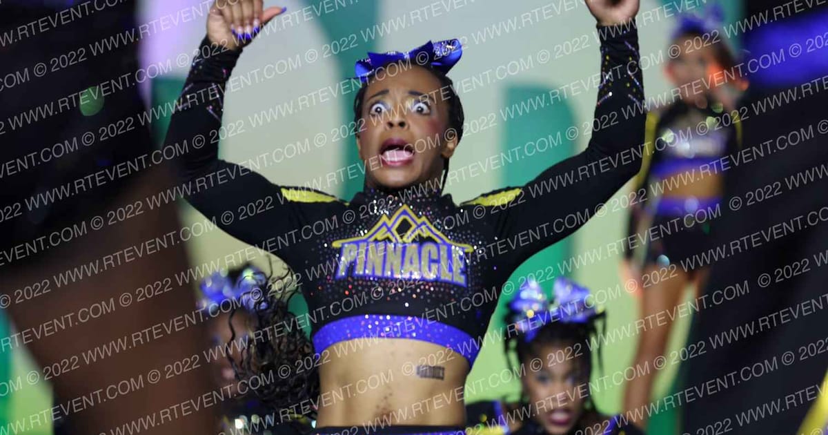 Pinnacle Cheer Memphis Iron 23-24 · Mardi Gras Grand Nationals DIDII