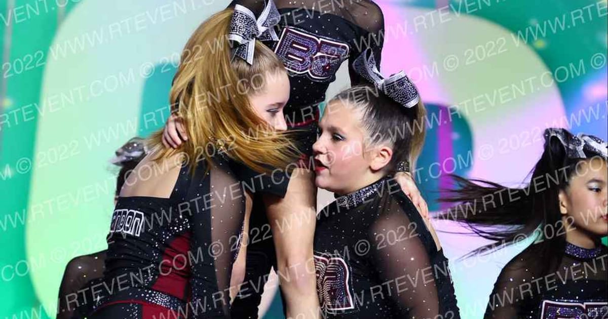 Brandon All-Stars Wesley Chapel Royalty · Mardi Gras Grand Nationals DIDII
