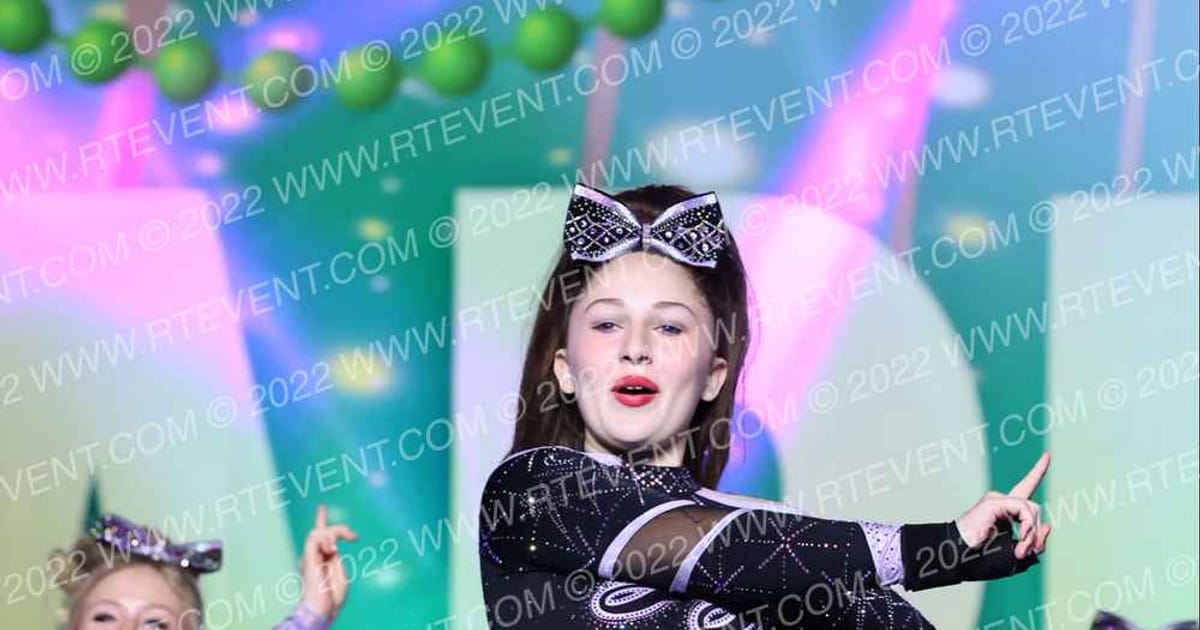 Cheer Extreme - Maryland Gossip Girls · Mardi Gras Grand Nationals DIDII