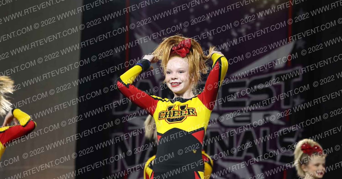 Terre Haute Cheer University McFLURRIES · JAMfest Cheer Super