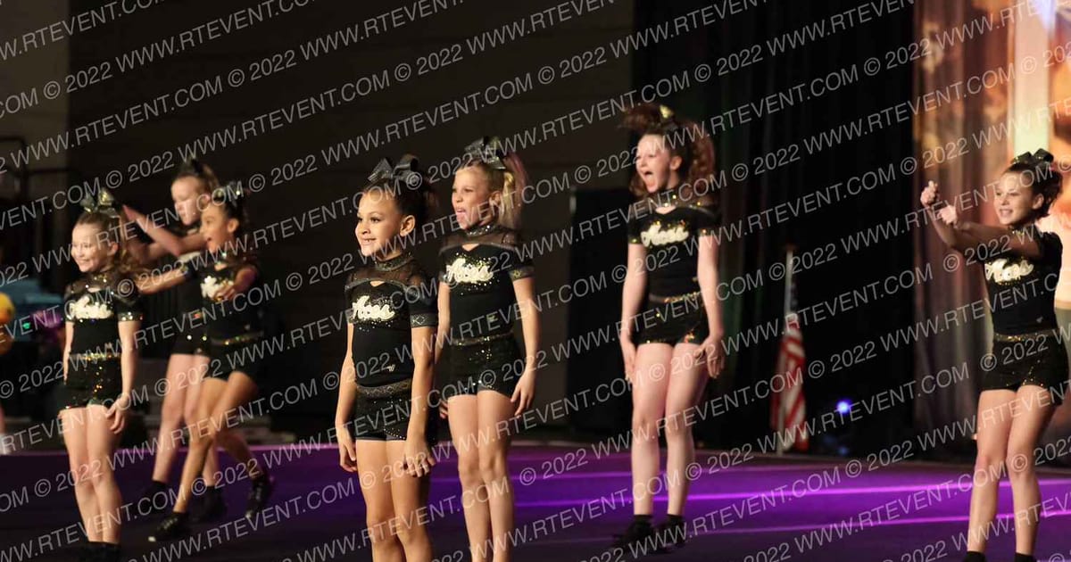 Texas Aces Tumbling and Cheer Queen of Hearts · Cheer Power Cash Bash Galveston Showdown