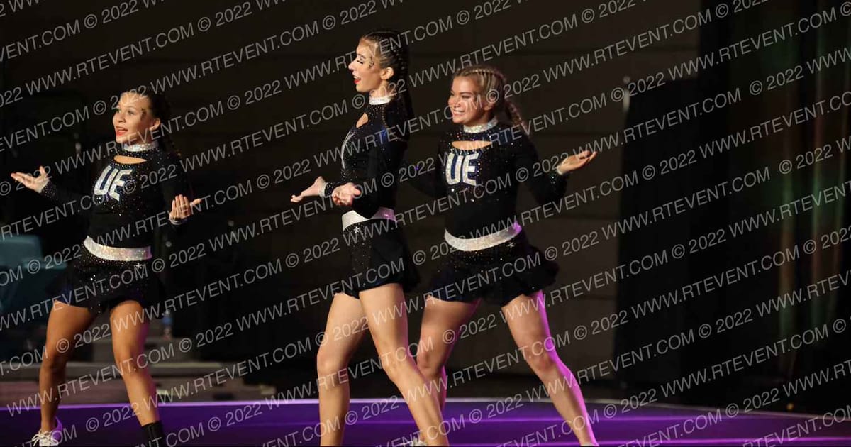 United Elite Cheer Revolt · Cheer Power Cash Bash Galveston Showdown