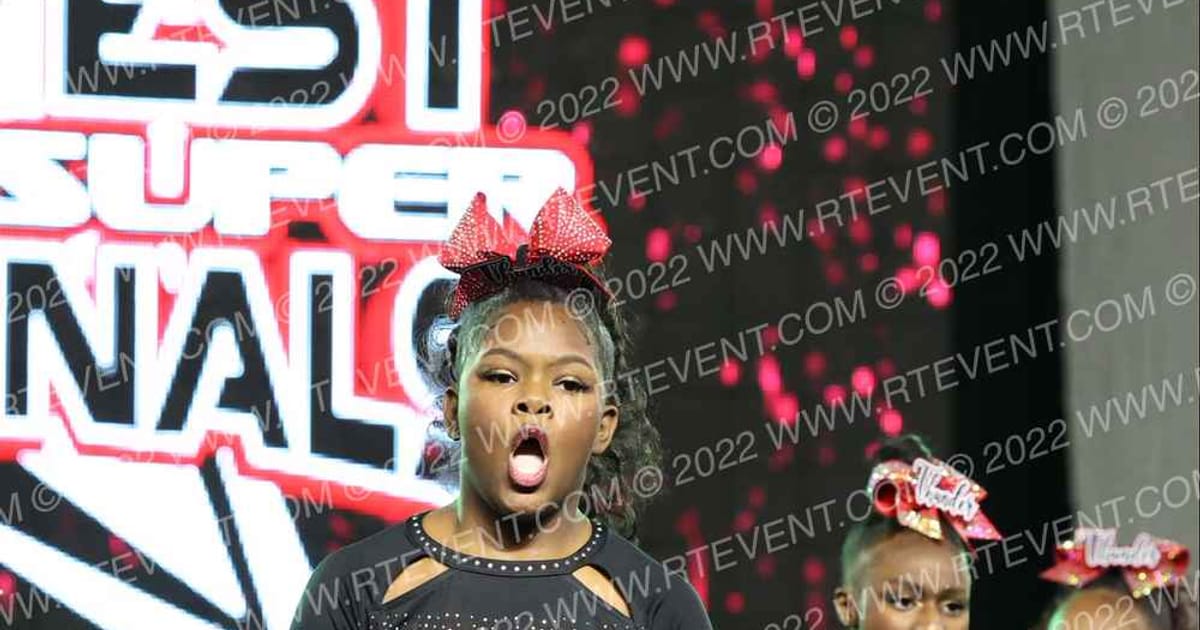 Elements Cheer Chicago Thunder · JAMfest Cheer Super