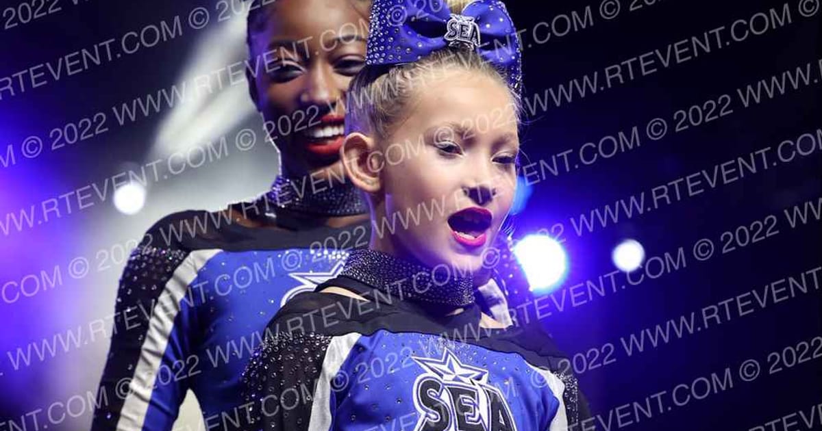 Outlaw Athletics Senior Diamonds · JAMfest Cheer Super