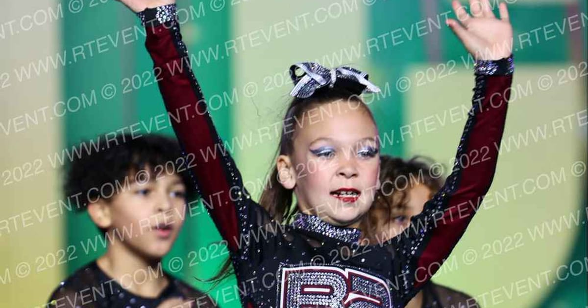 Brandon All-Stars Wesley Chapel Mint · Mardi Gras Grand Nationals DIDII