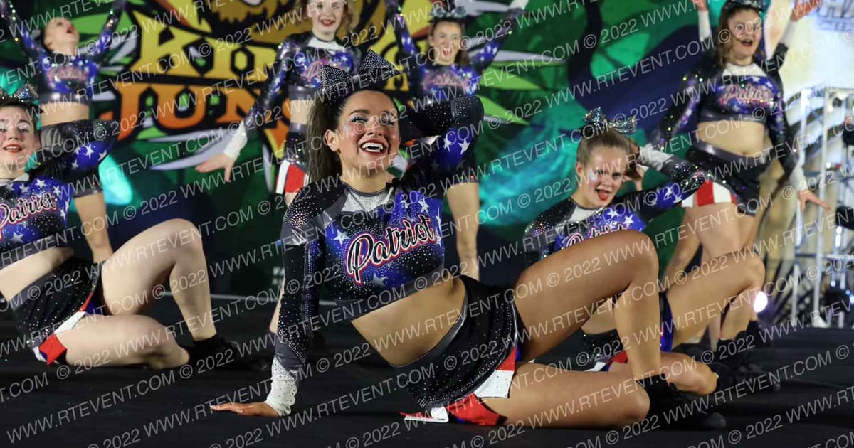 Patriot Cheer Thunderstruck · All Star Challenge Clash Of The Titans