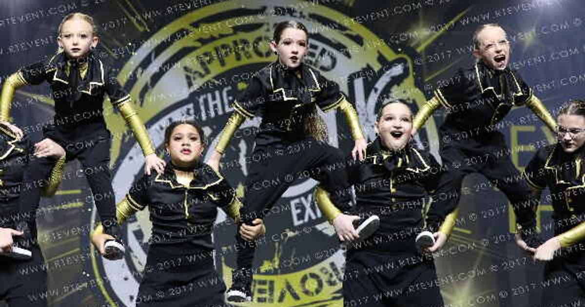 Midwest Cheer Elite Cleveland Freeze Krew · Athletic Columbus Nationals and Dance Grand Nationals DiDii
