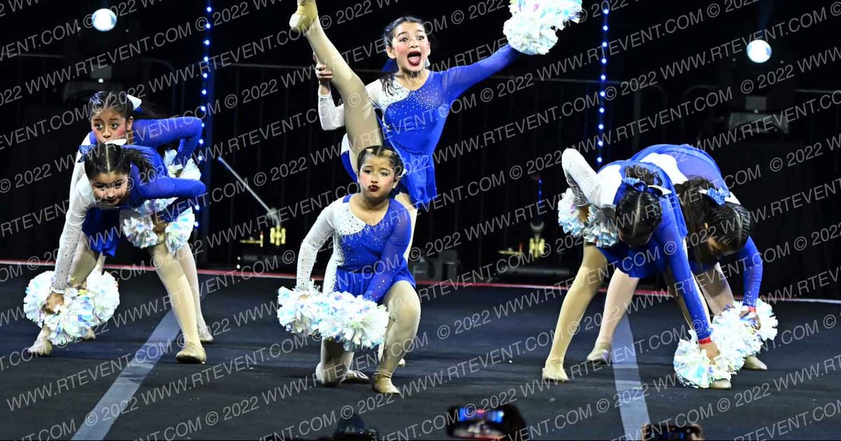 AVENAL YOUTH CHEER PEEWEES · JAMZ Youth and NA Nationals