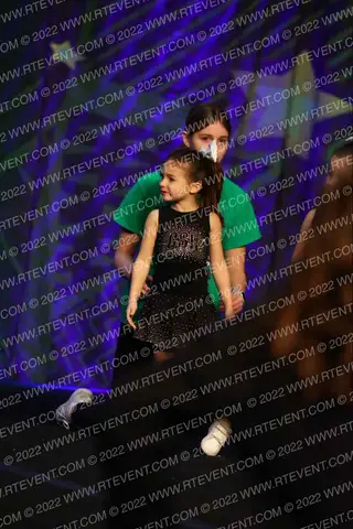 Cheer Strike Royals Twinkles