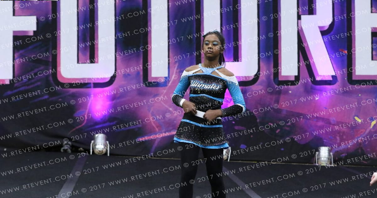 Ultimates cheerleading Evolution · FC Essentials South