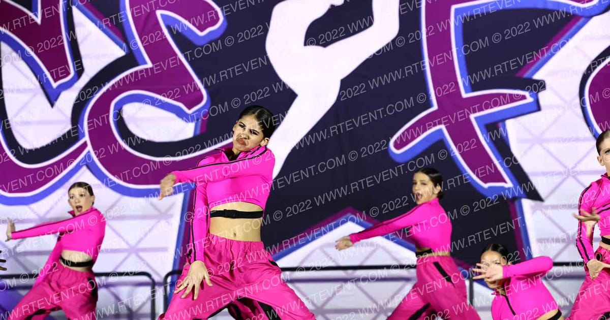 Studio 22 Junior Hip Hop · Dancefest Grand Nationals