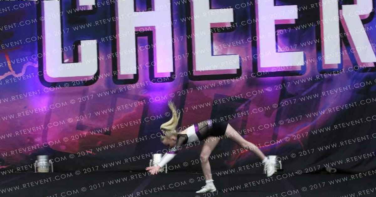 Power Cheer Isla Humphries · FC Essentials South