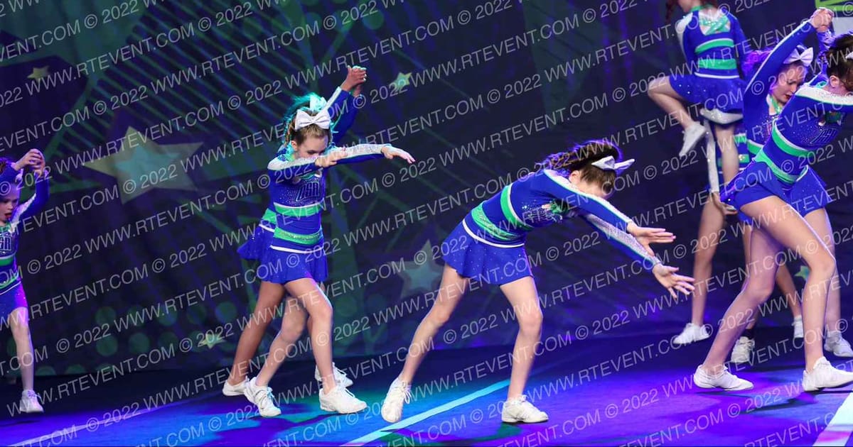 Cheer Strike Royals Regal · Feel the Power East
