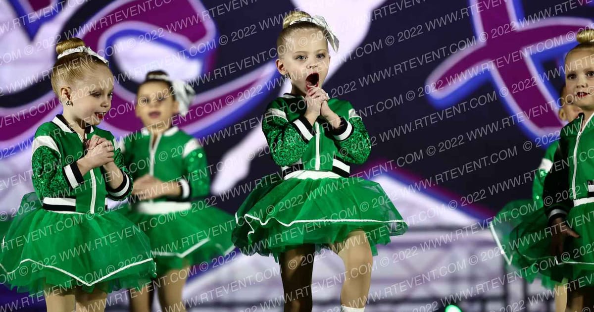 Ultimate Dance & Cheer Emeralds Hip Hop · Dancefest Grand Nationals