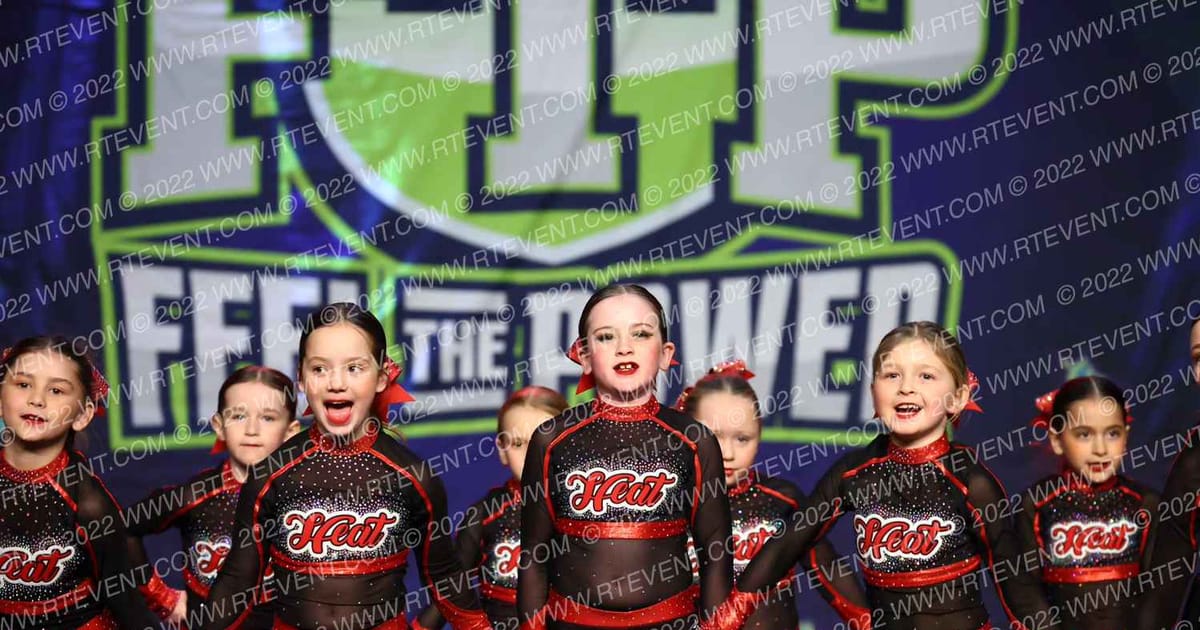 London Heat Cheerleading Solar · Feel the Power East