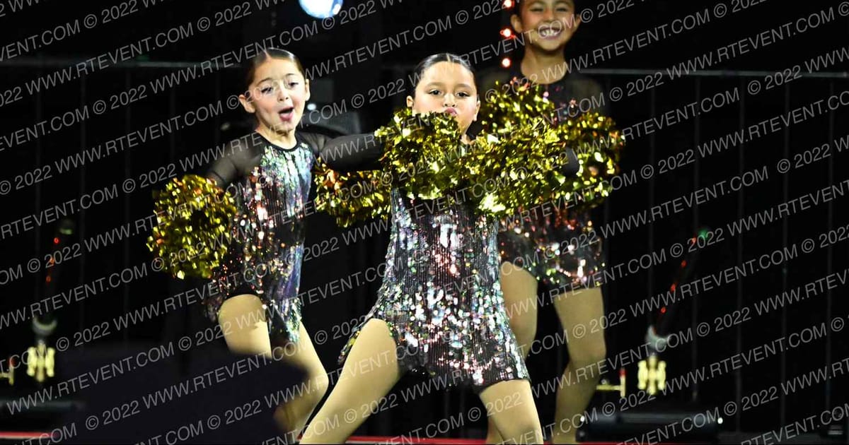 FIREBAUGH FALCON CHEER MIGHTY MITES · JAMZ Youth and NA Nationals