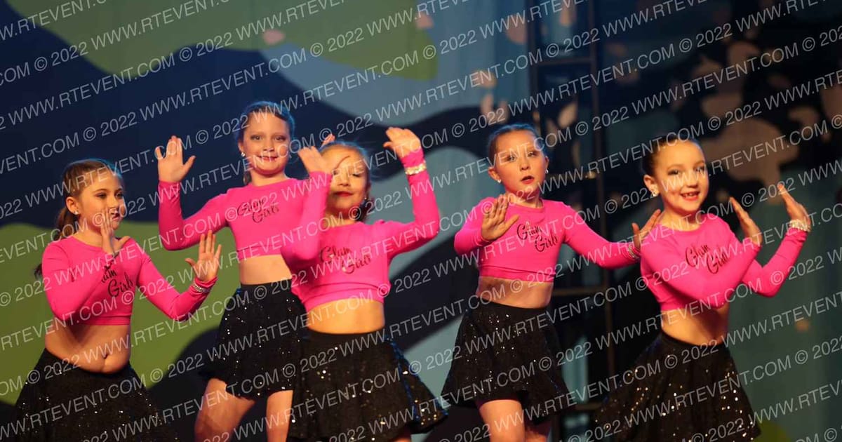 Twister Sports Glam Girls · POP Grand Nationals