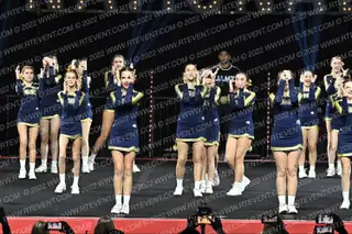 LA COSTA CANYON POP WARNER JUNIOR VARSITY