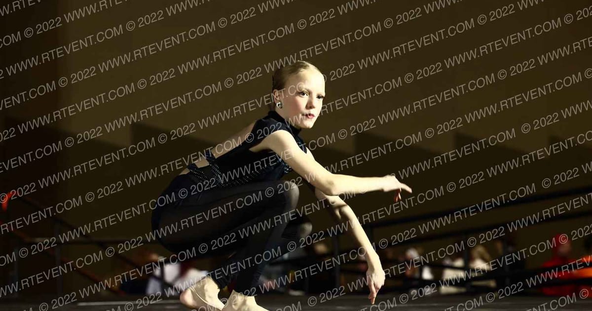 Foursis Dance Academy Foursis Dazzlerette Small Dance Team · Dancefest Grand Nationals