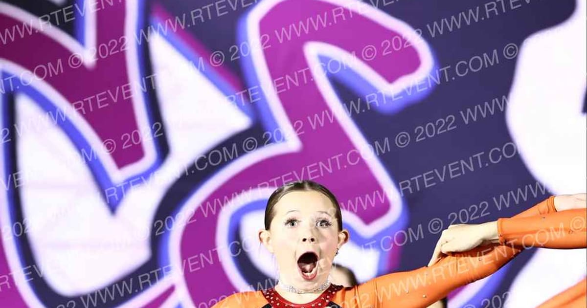 Foursis Dance Academy Foursis Dazzlerette Large Dance Team · Dancefest Grand Nationals