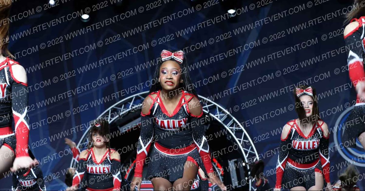 Valley Elite TWIZZLERS · The Cheer Tour Providence