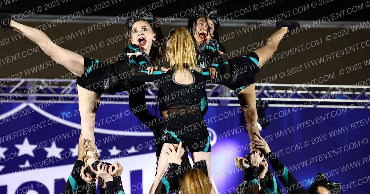 Cheer Extreme - Chicago Glam · NCA Milwaukee Classic