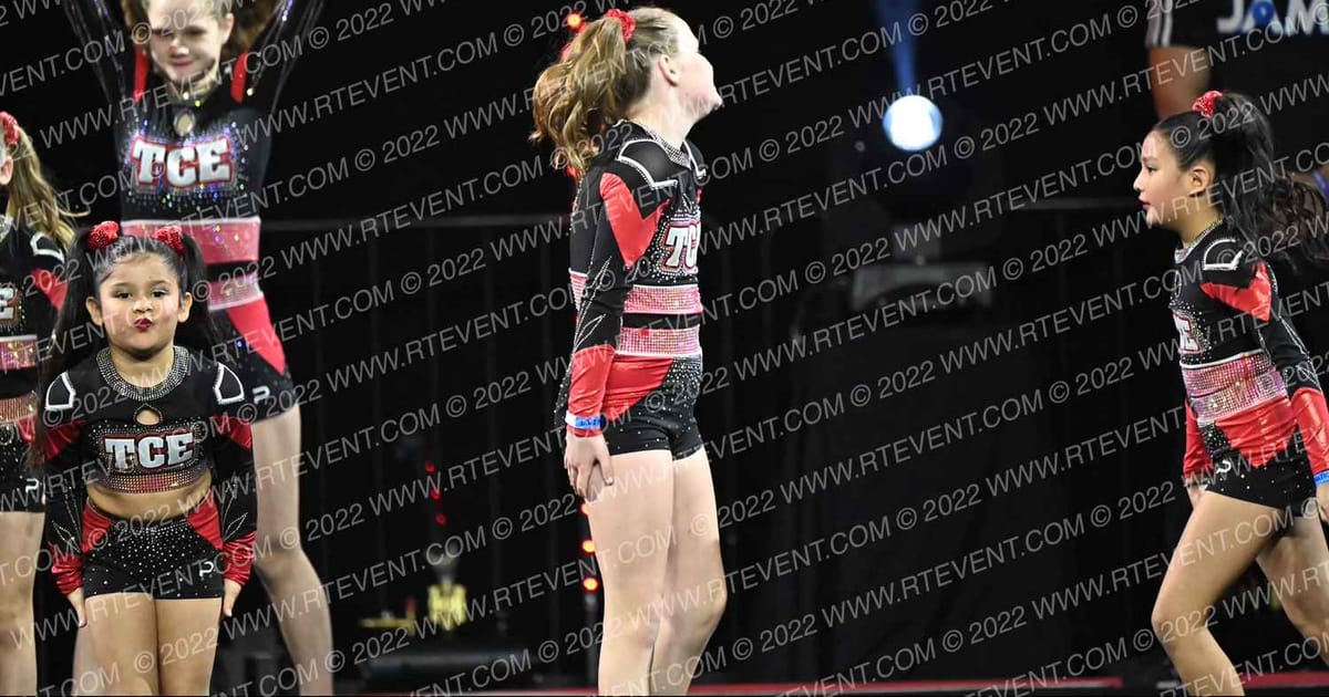 TOP CHEER ELITE WHITE TOPAZ · JAMZ Youth and NA Nationals