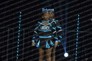 LA LEGACY DIVAZ