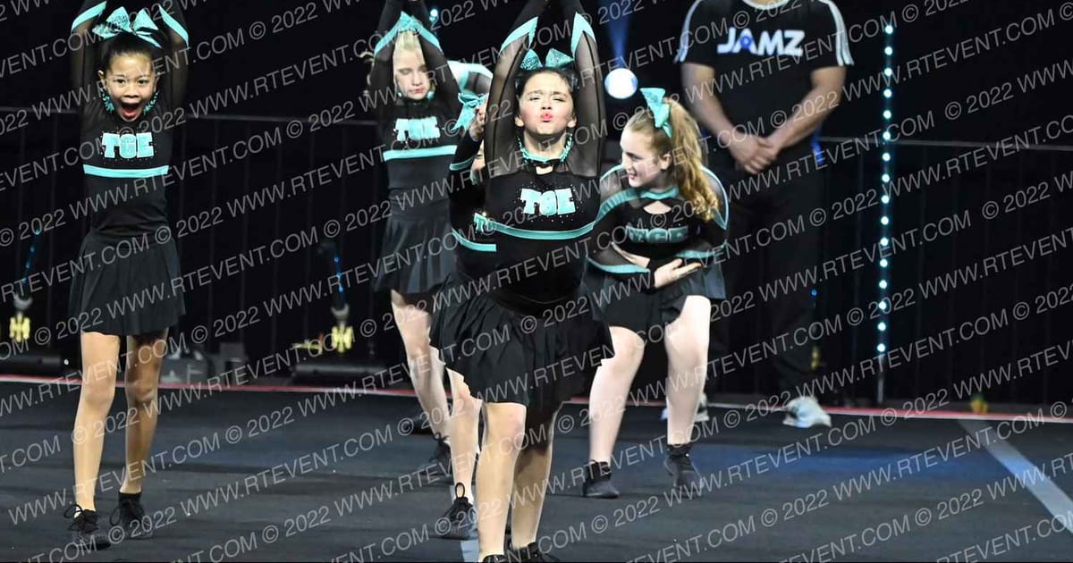 TRICKS GYM ELITE SAPPHIRE · JAMZ Youth and NA Nationals