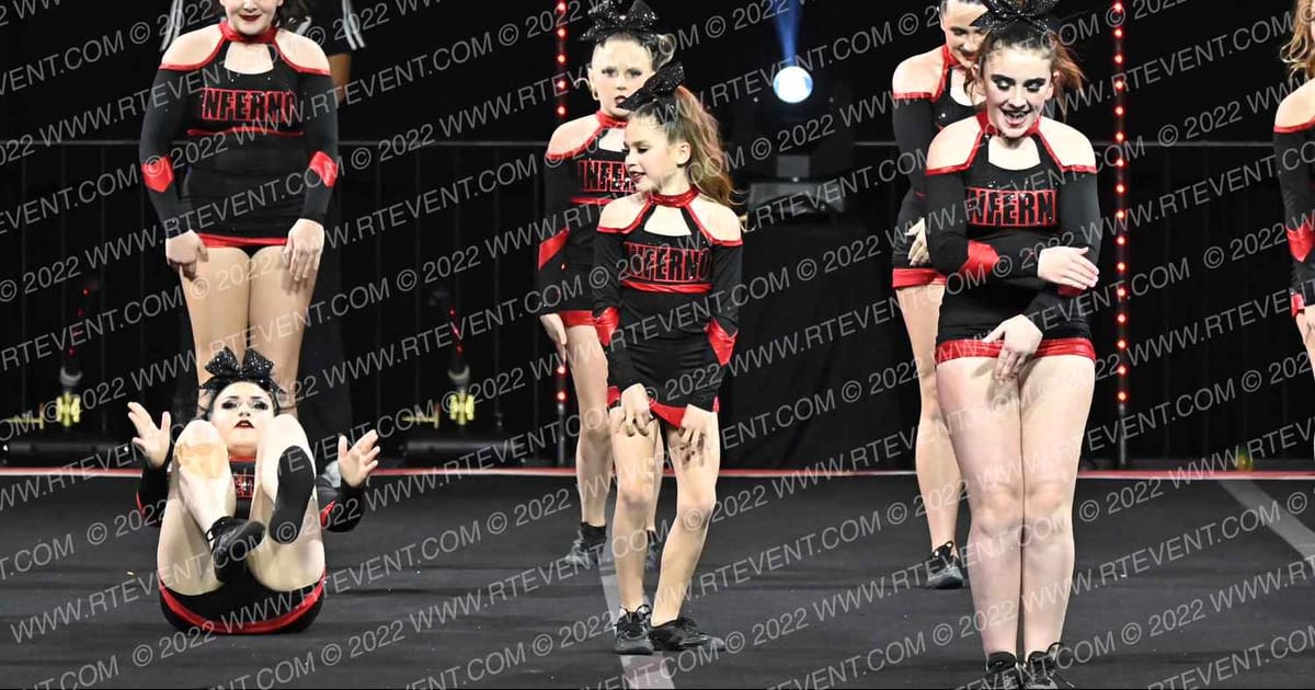 OAKDALE INFERNO PYRO PIXIES · JAMZ Youth and NA Nationals