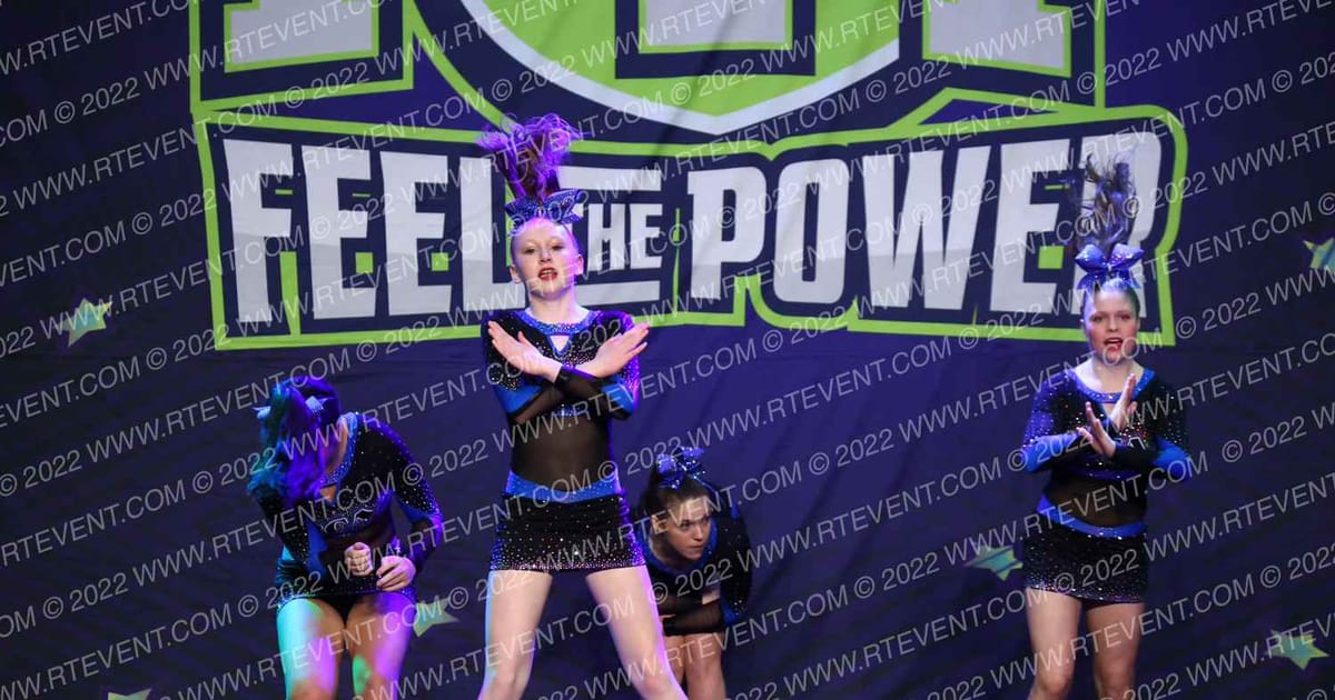 Beach Cheer Athletics H3lios · Feel the Power East