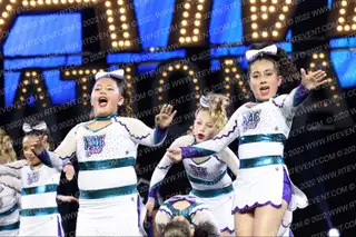 YAC ELITE ELEVATE