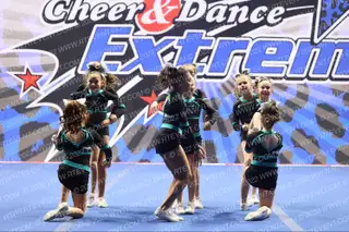 Aurora Athletics Obsidian